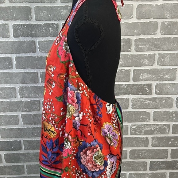 Women’s Express Floral Halter Tank Top - Picture 3 of 7